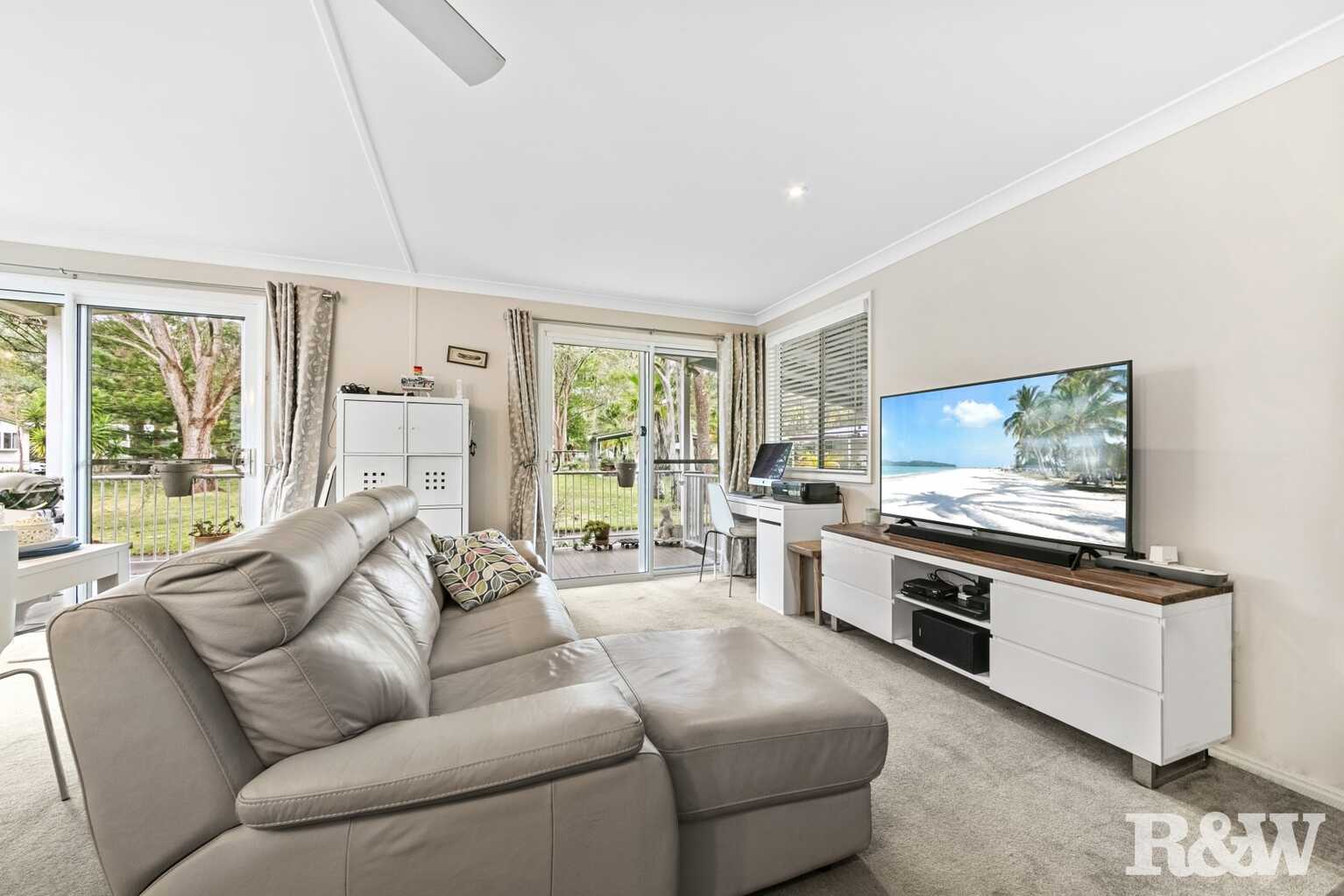 49/437 Wards Hill Road Empire Bay