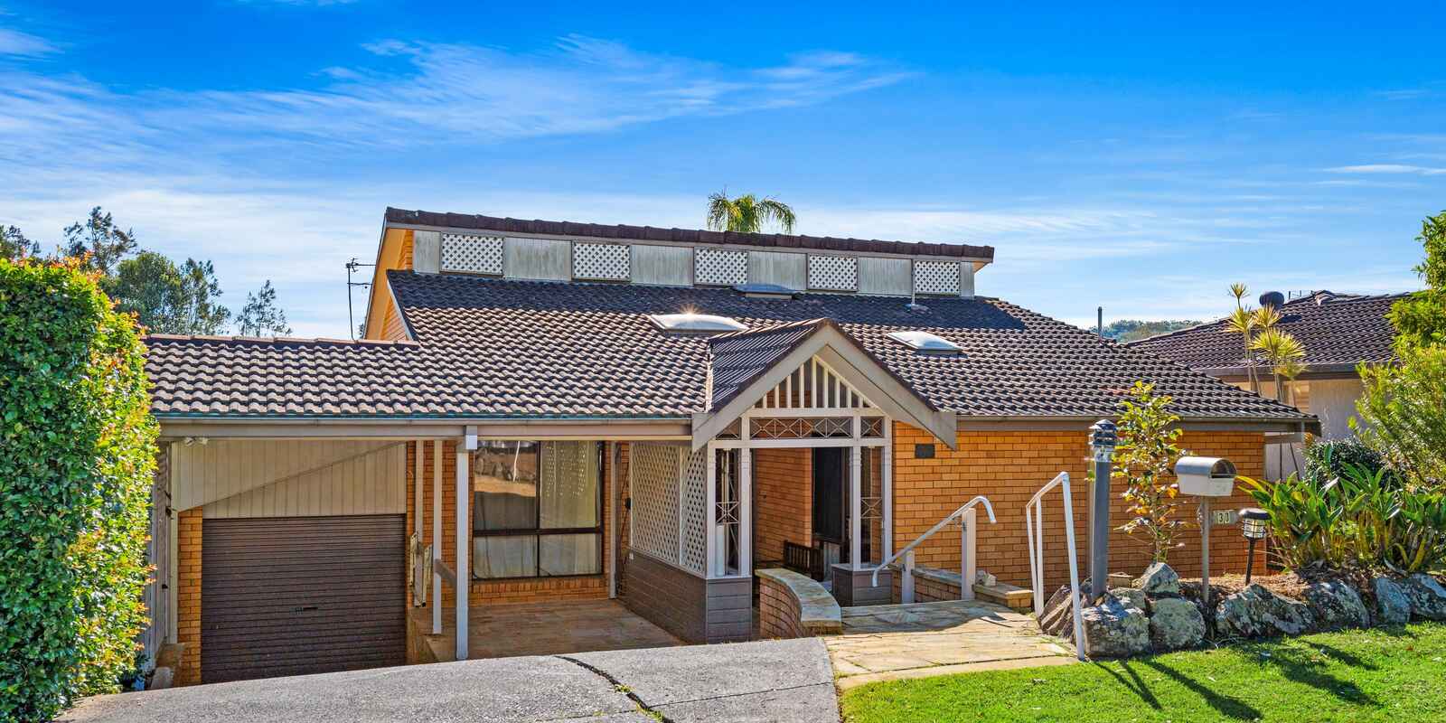 30 Matthews Parade Point Clare 30 Matthews Parade Point Clare