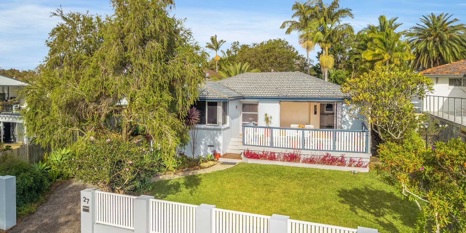 27 Matthews Parade Point Clare