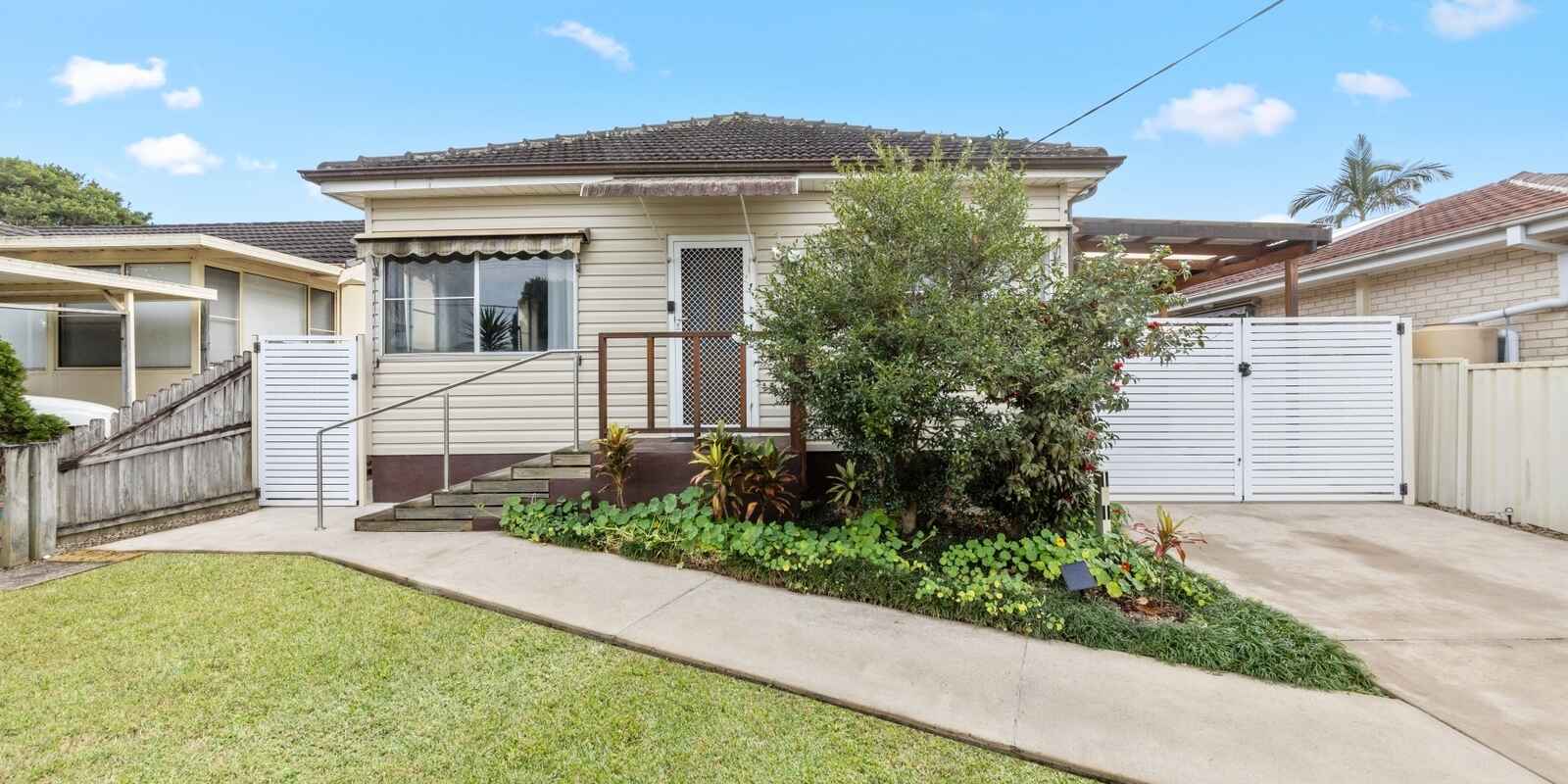 71 Karingi Street Ettalong Beach