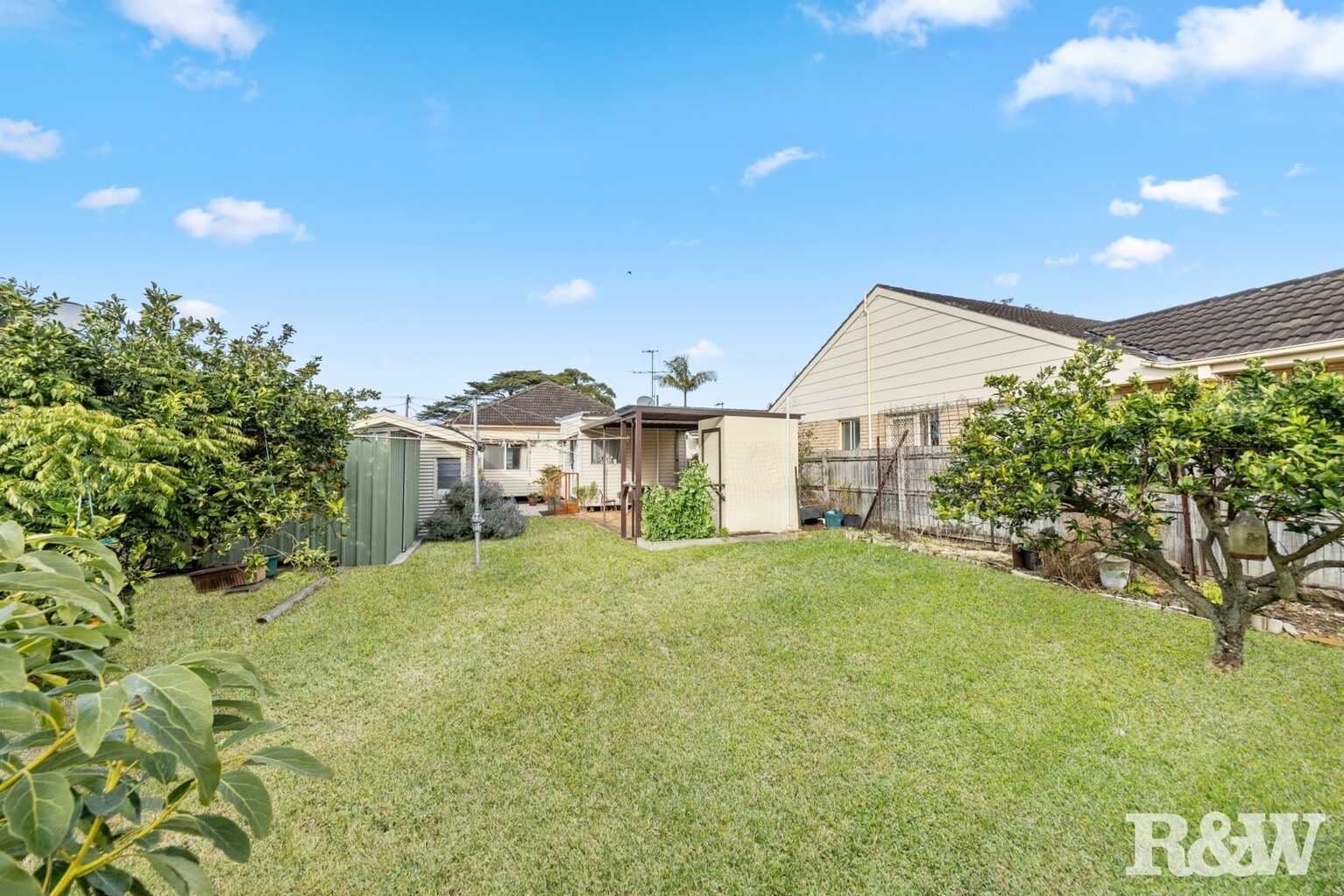 71 Karingi Street Ettalong Beach