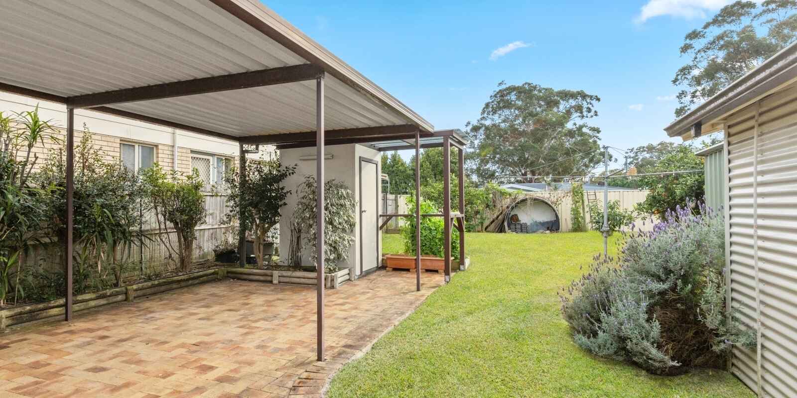 71 Karingi Street Ettalong Beach
