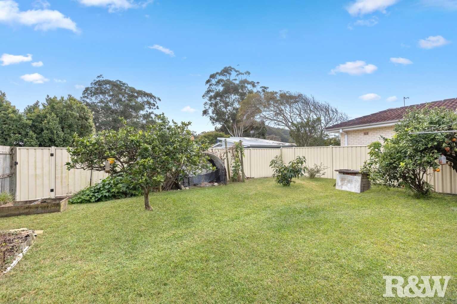 71 Karingi Street Ettalong Beach