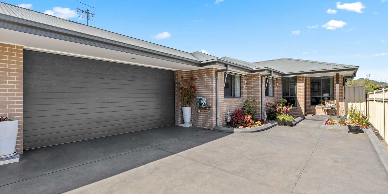 2/16 Hood Street Ettalong Beach