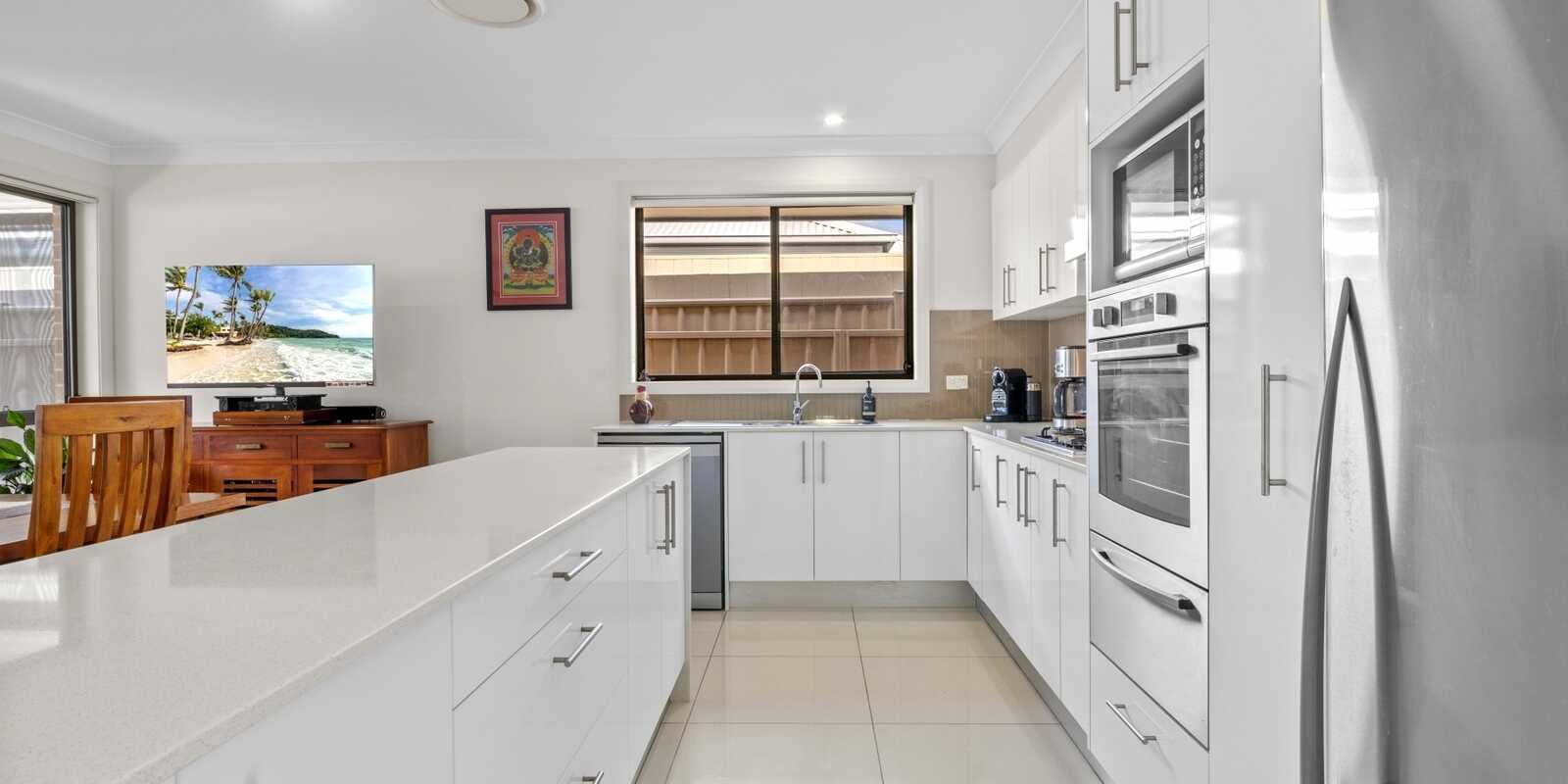 2/16 Hood Street Ettalong Beach