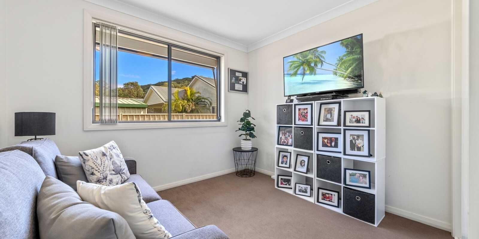 2/16 Hood Street Ettalong Beach