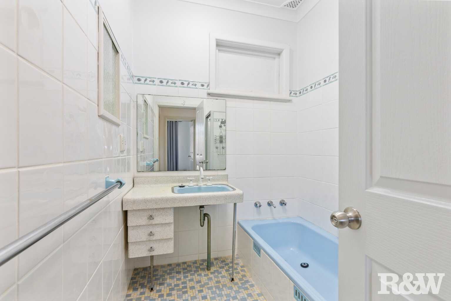 11 Melbourne Avenue Umina Beach 11 Melbourne Avenue Umina Beach