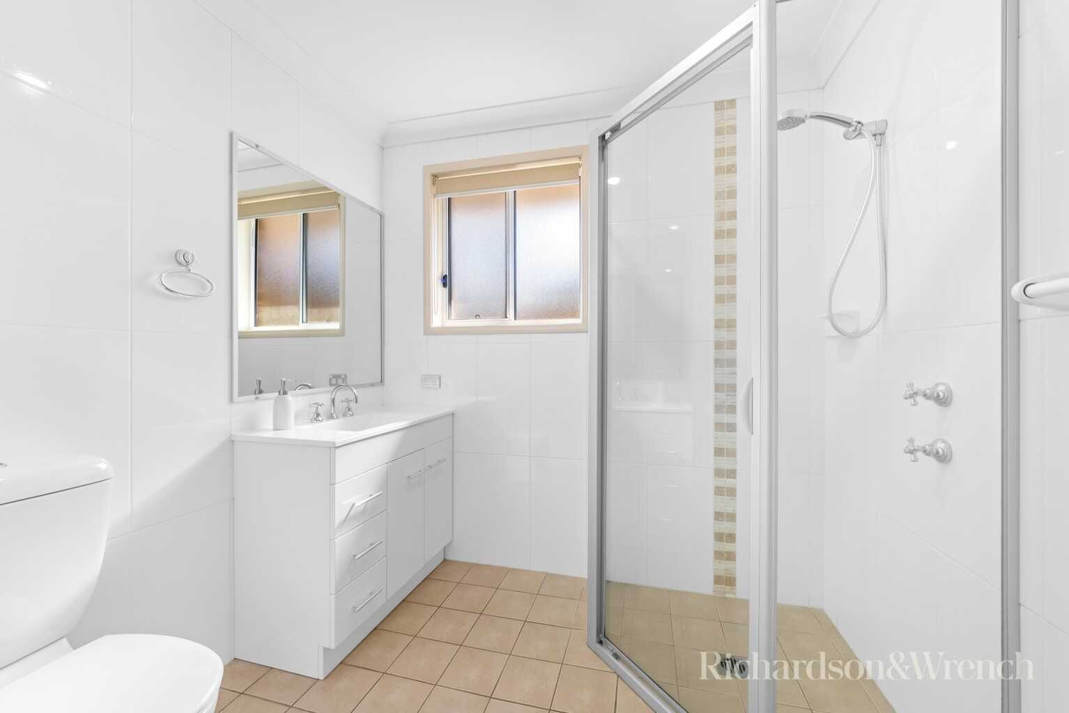 3/7 Farnell Road Woy Woy