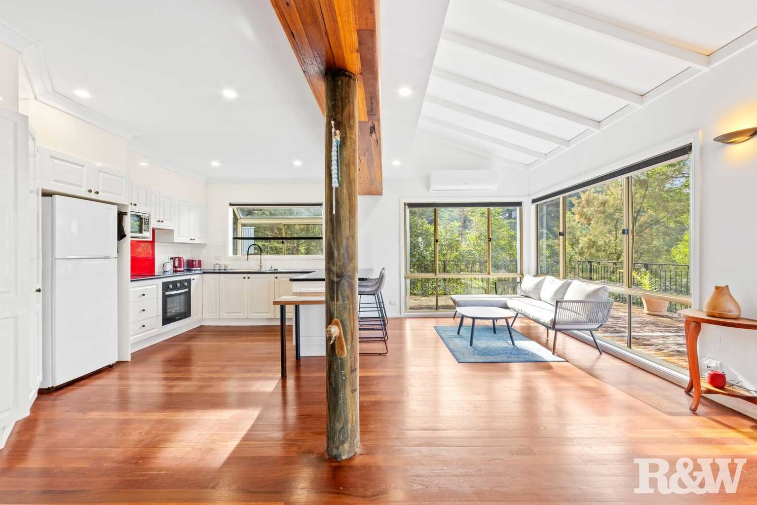 8 Timbertop Drive Umina Beach 8 Timbertop Drive Umina Beach