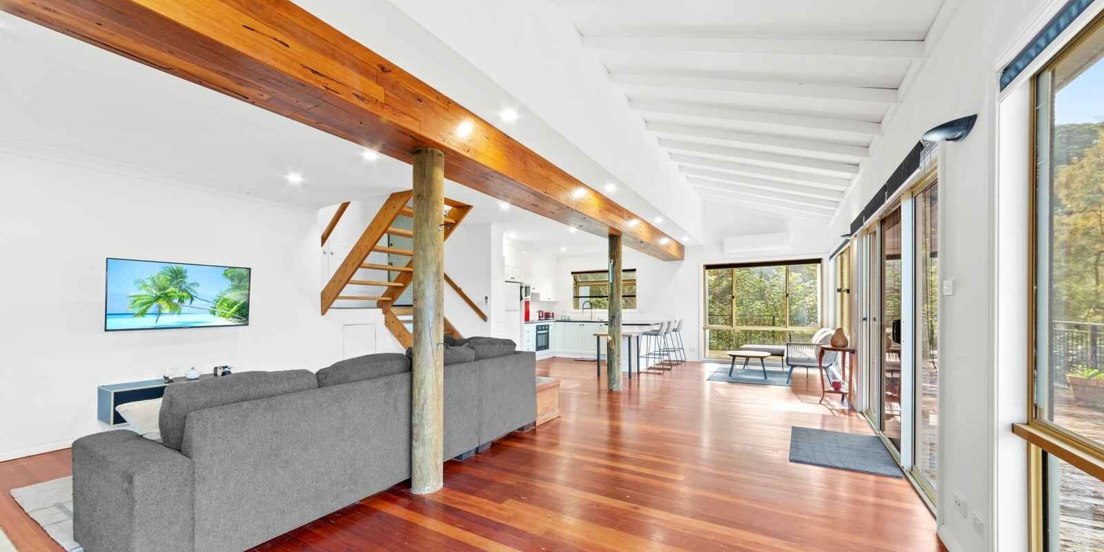 8 Timbertop Drive Umina Beach 8 Timbertop Drive Umina Beach