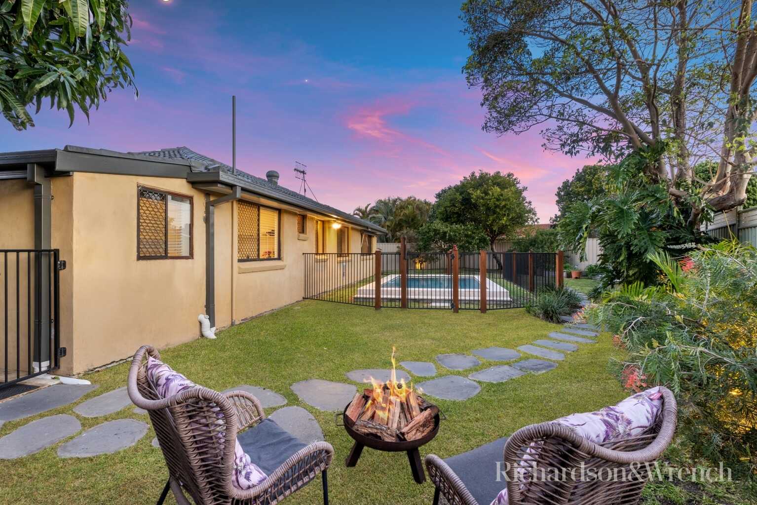 16 Jasmine Place Umina Beach 16 Jasmine Place Umina Beach