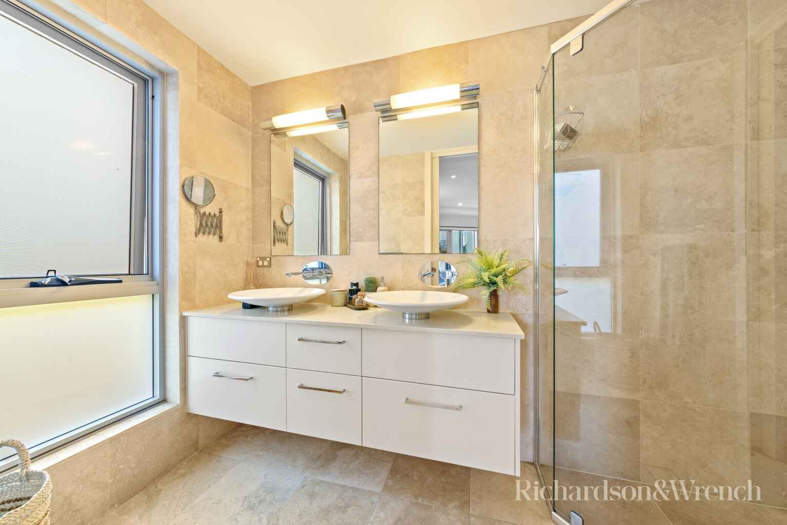 4/30 - 36 Booker Bay Road Booker Bay 4/30 - 36 Booker Bay Road Booker Bay