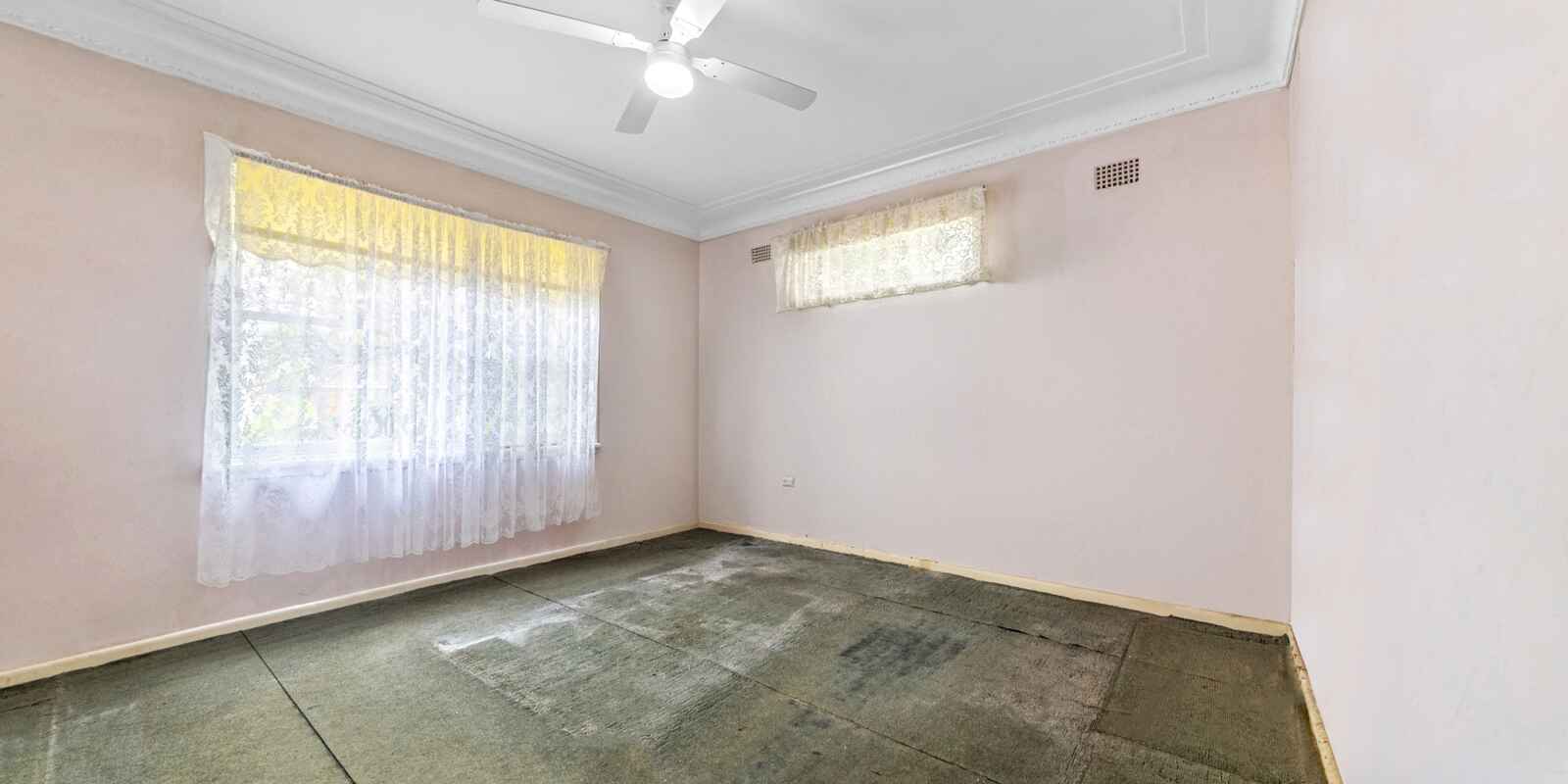 24 Camellia Circle Woy Woy