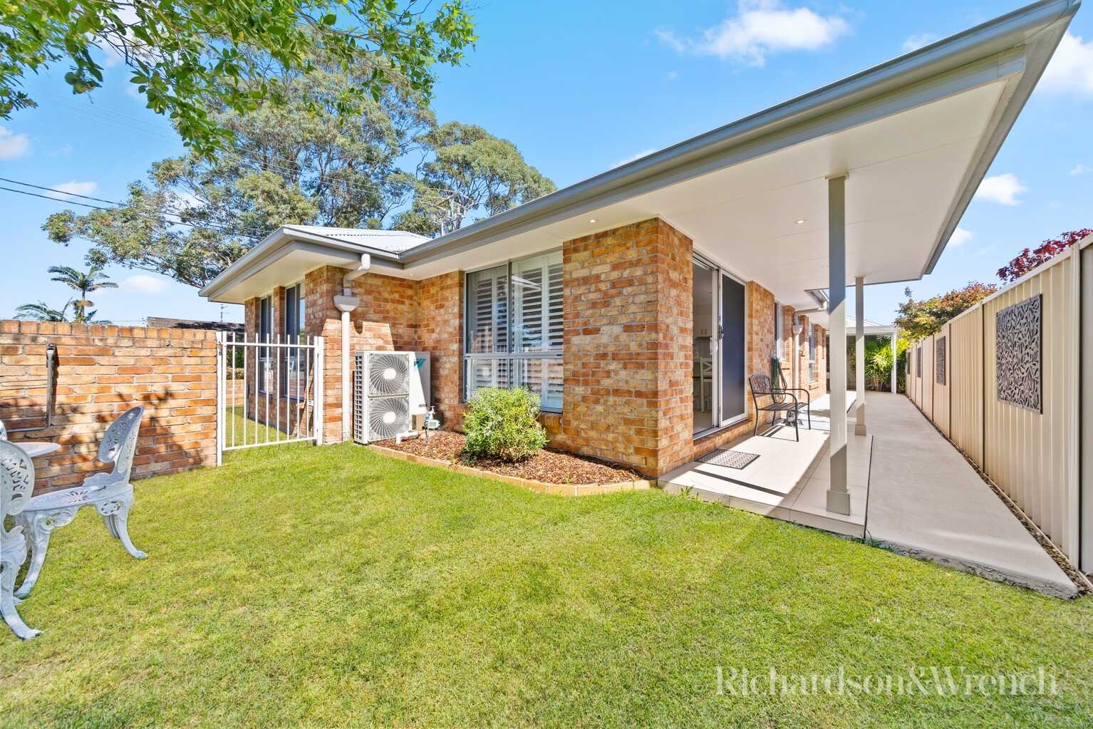 1/27 Bogan Road Booker Bay