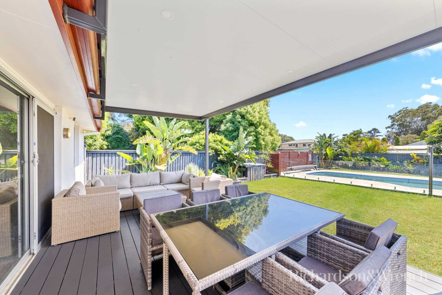 57 Lone Pine Avenue Umina Beach 57 Lone Pine Avenue Umina Beach