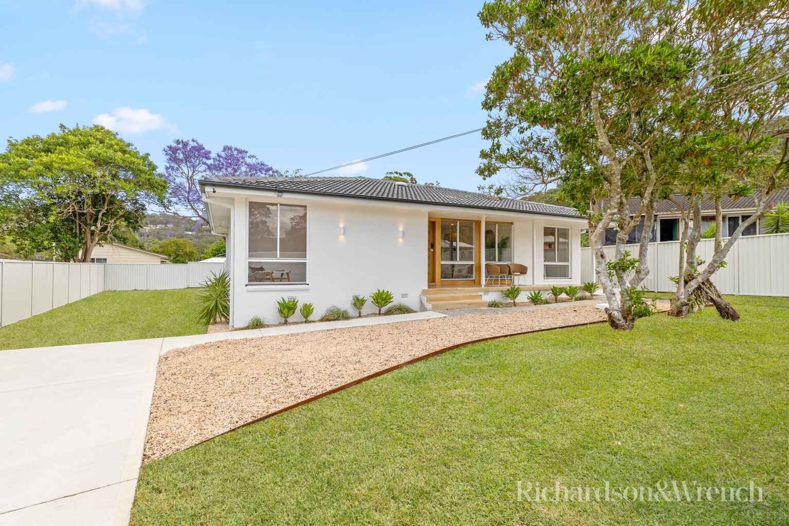 9 Nambucca Drive Woy Woy