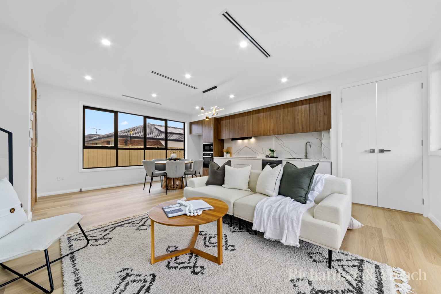 3/15 Allfield Road Woy Woy