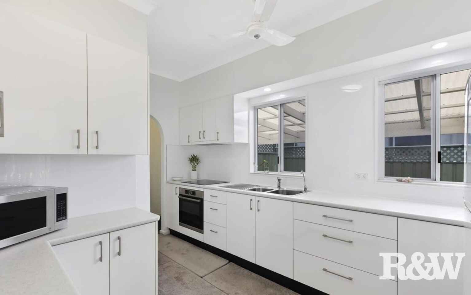 46 Karingi Street Ettalong Beach