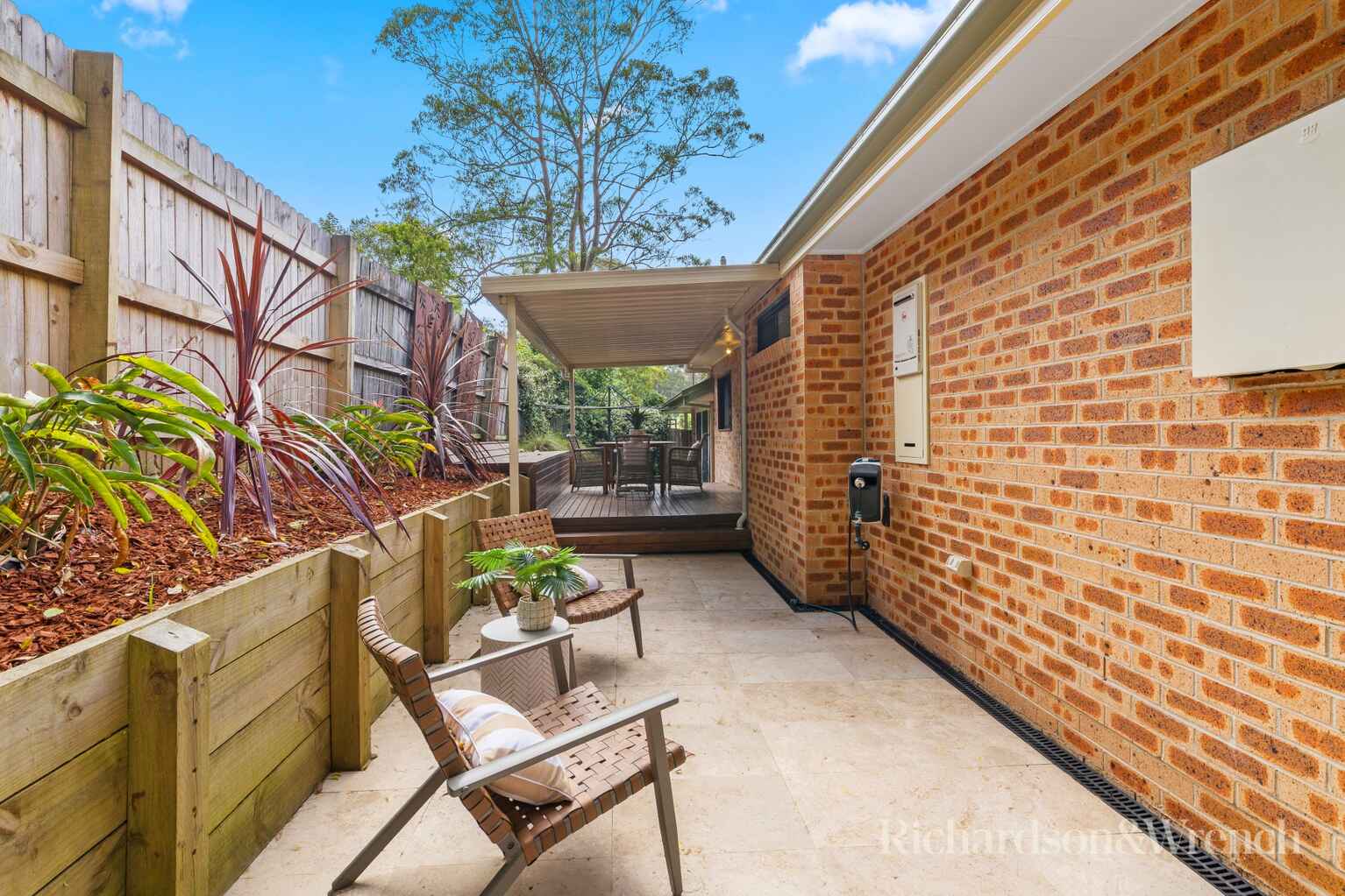 22 Warrawilla Road Wyoming 22 Warrawilla Road Wyoming