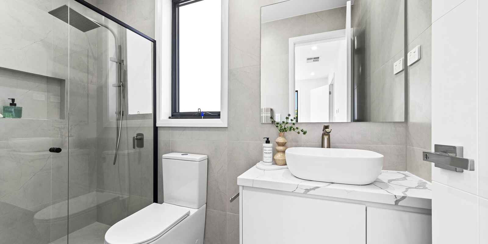 4/15 Allfield Road Woy Woy