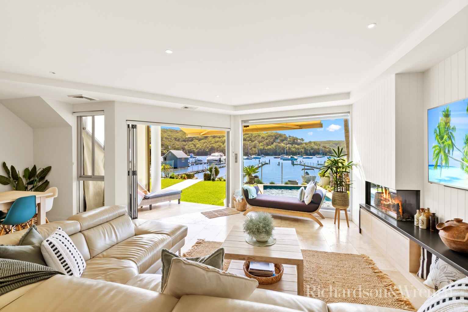 4/30 - 36 Booker Bay Road Booker Bay 4/30 - 36 Booker Bay Road Booker Bay