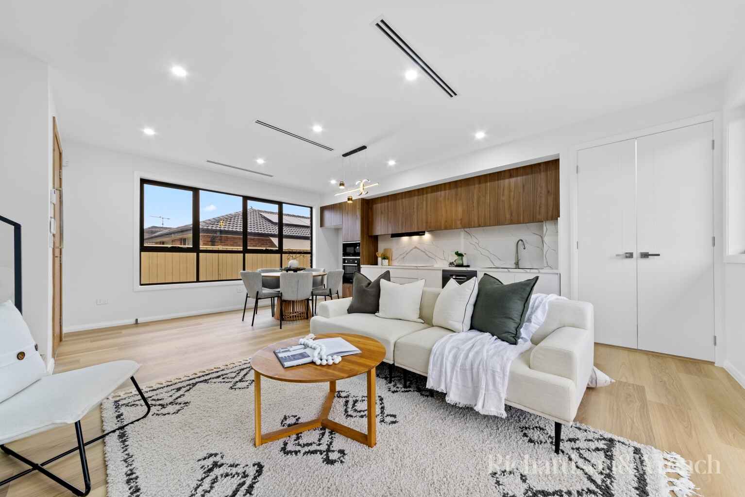 3/15 Allfield Road Woy Woy