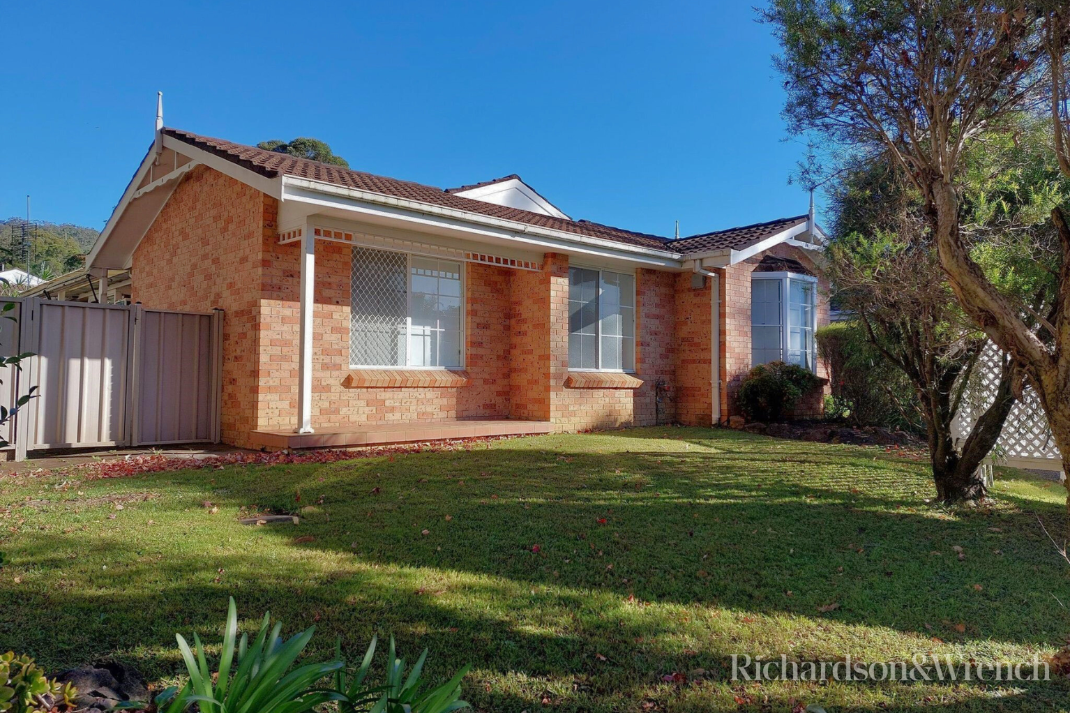 1/223-225 Brisbane Water Drive Point Clare