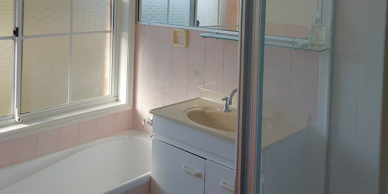 1/223-225 Brisbane Water Drive Point Clare