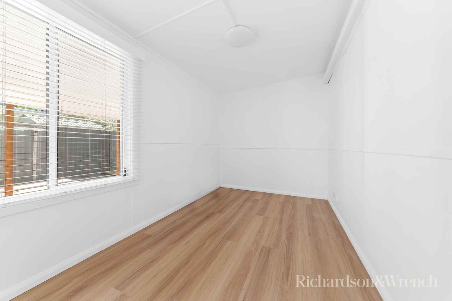 57 Memorial Avenue Blackwall