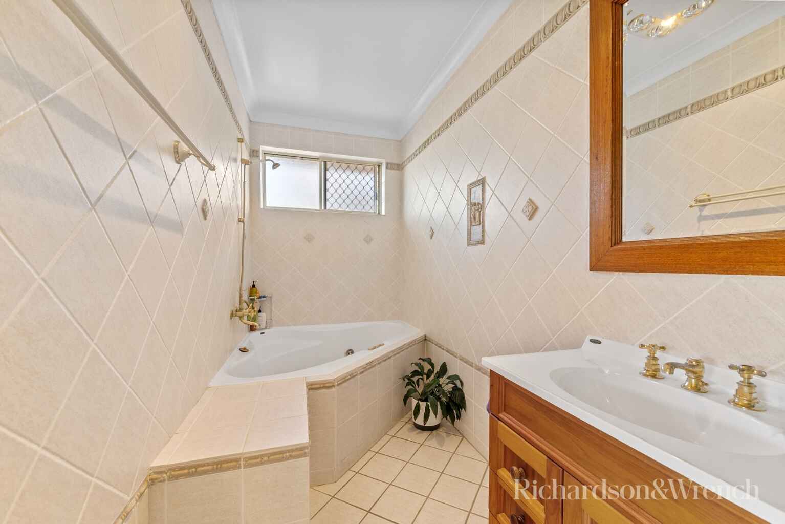 30 Sorrento Road Empire Bay