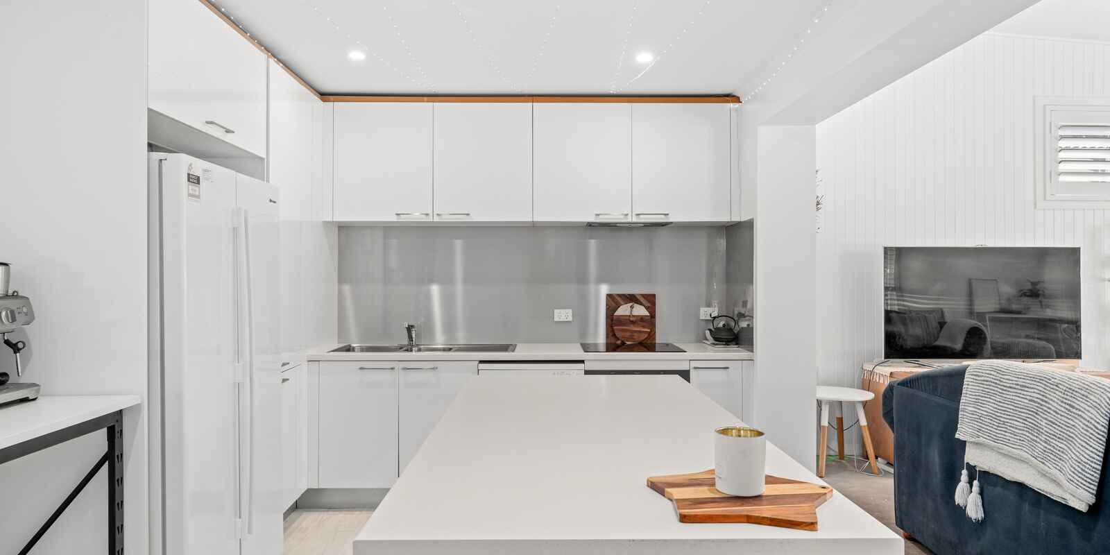 14 Victory Parade Tascott