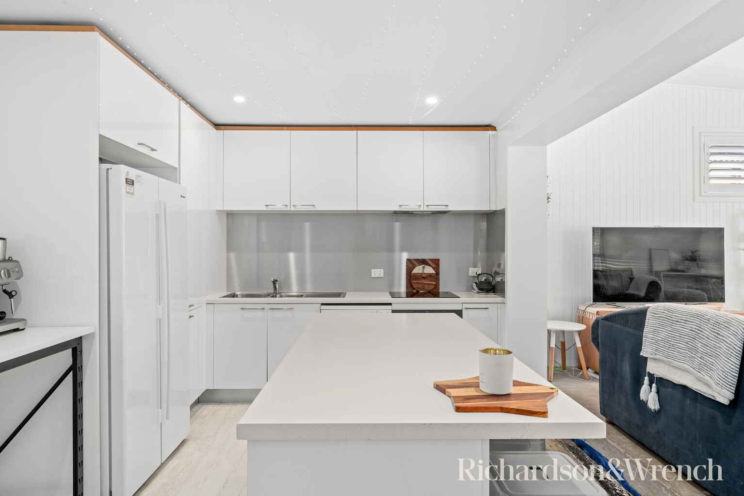 14 Victory Parade Tascott