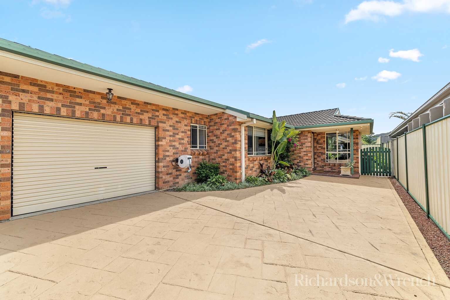 2/7 Piper Street Woy Woy
