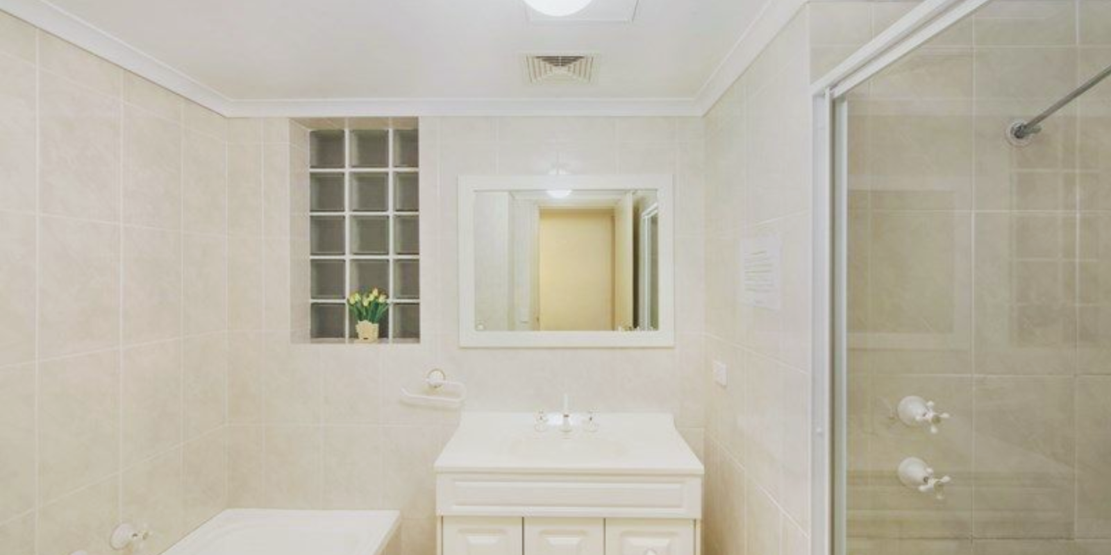 2/9-13 Kurrawa Avenue Point Clare