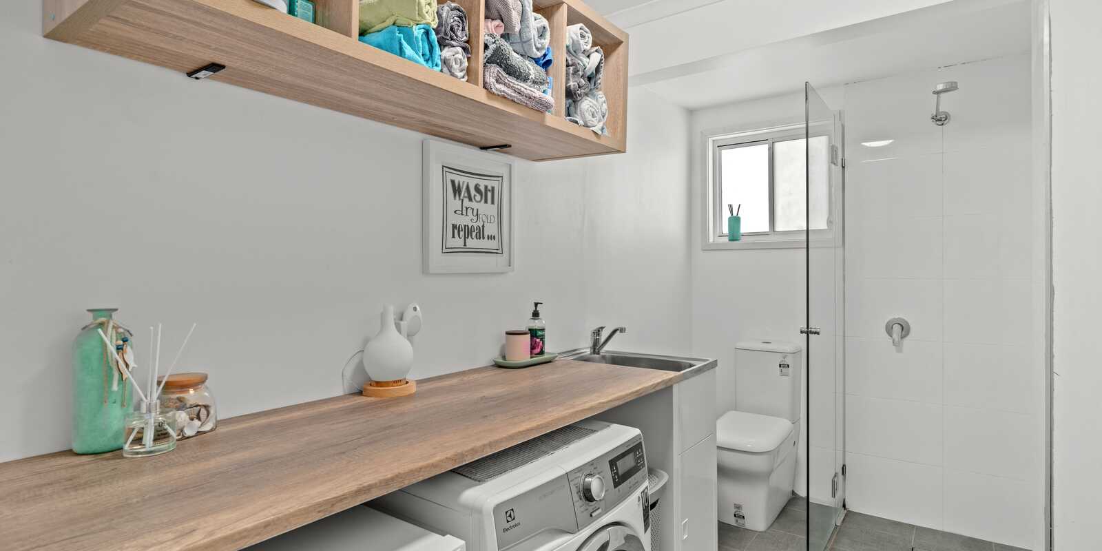 14 Victory Parade Tascott 14 Victory Parade Tascott