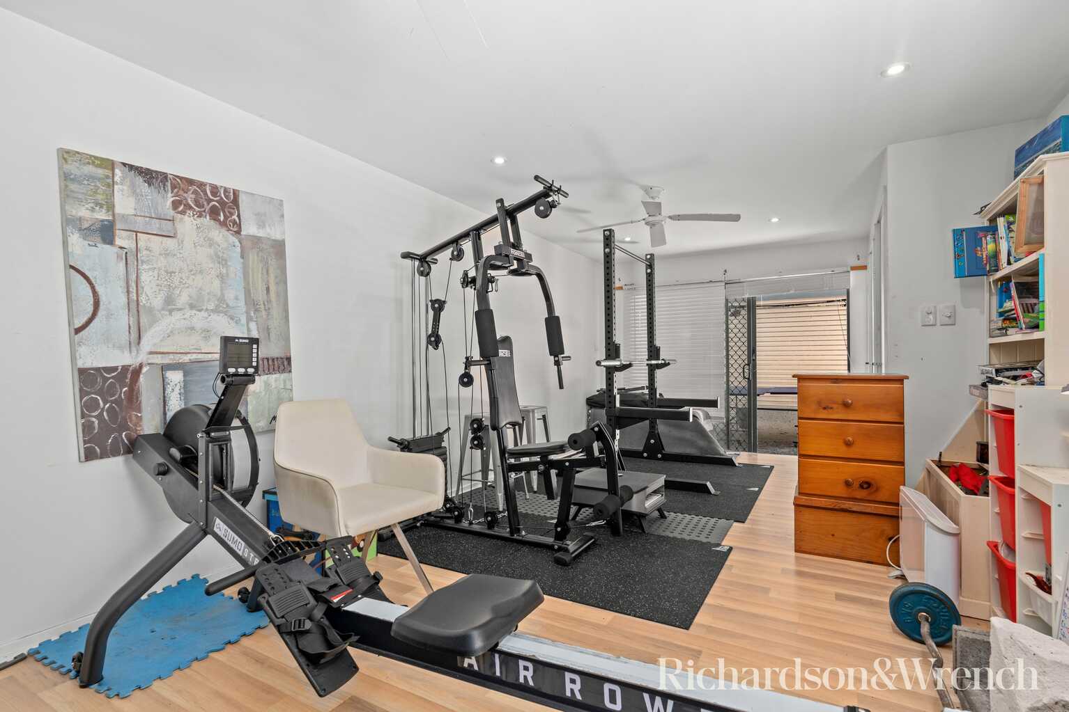 14 Victory Parade Tascott 14 Victory Parade Tascott