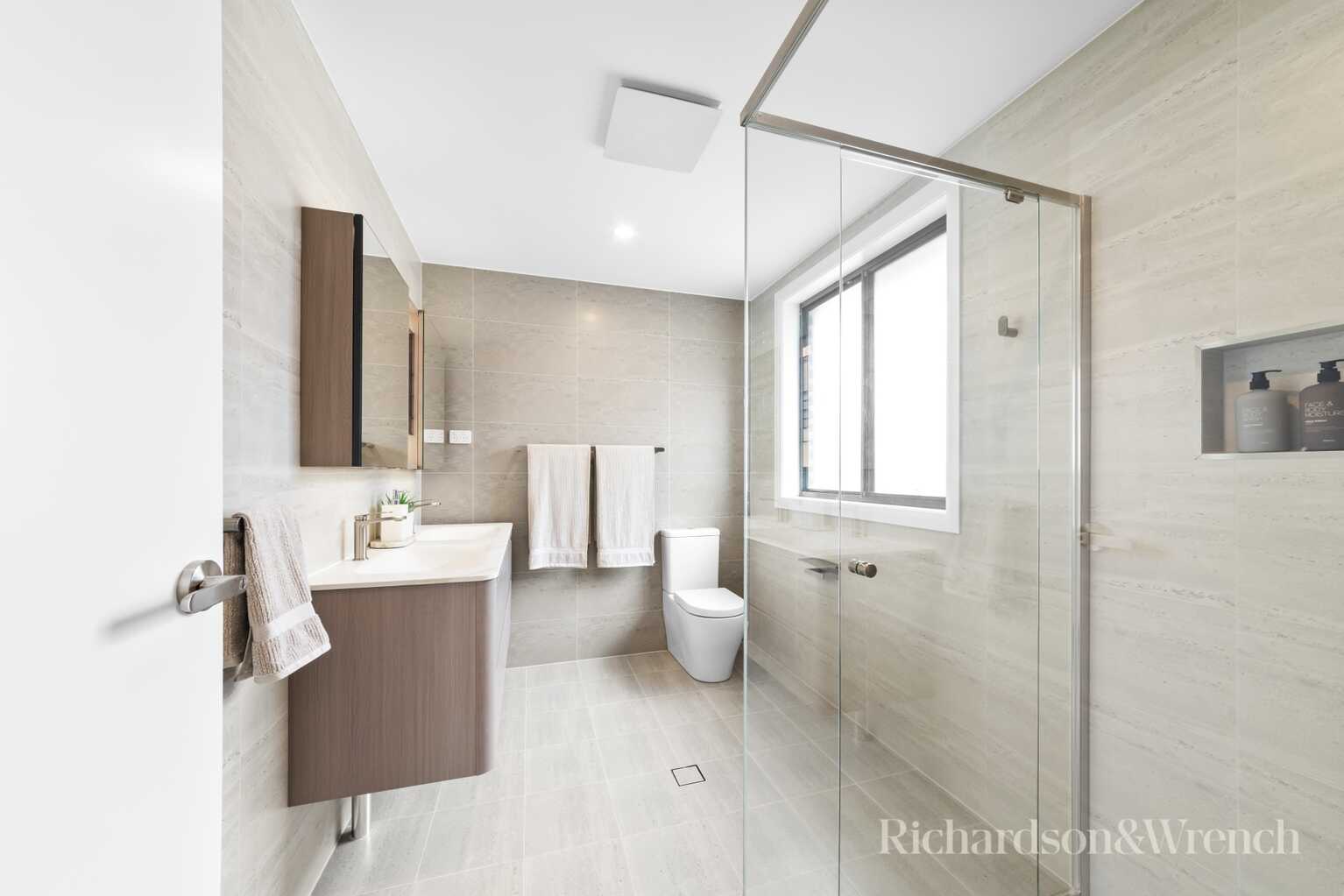 1,2&5/48-50 Gallipoli Avenue Blackwall 1,2&5/48-50 Gallipoli Avenue Blackwall