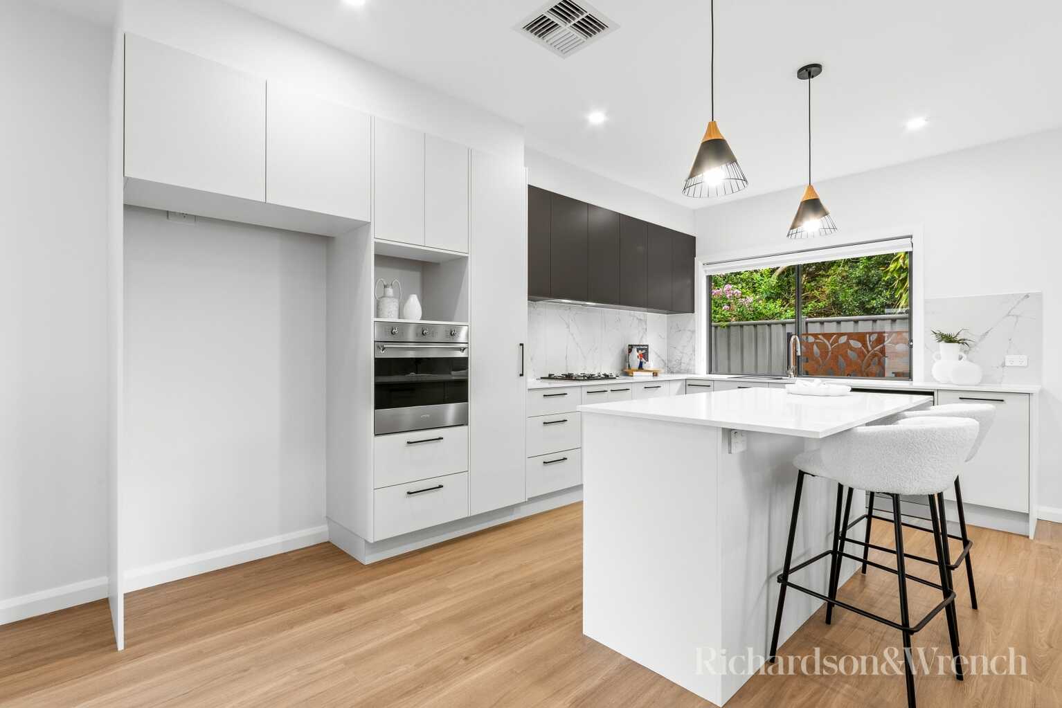 3&4/48-50 Gallipoli Avenue Blackwall