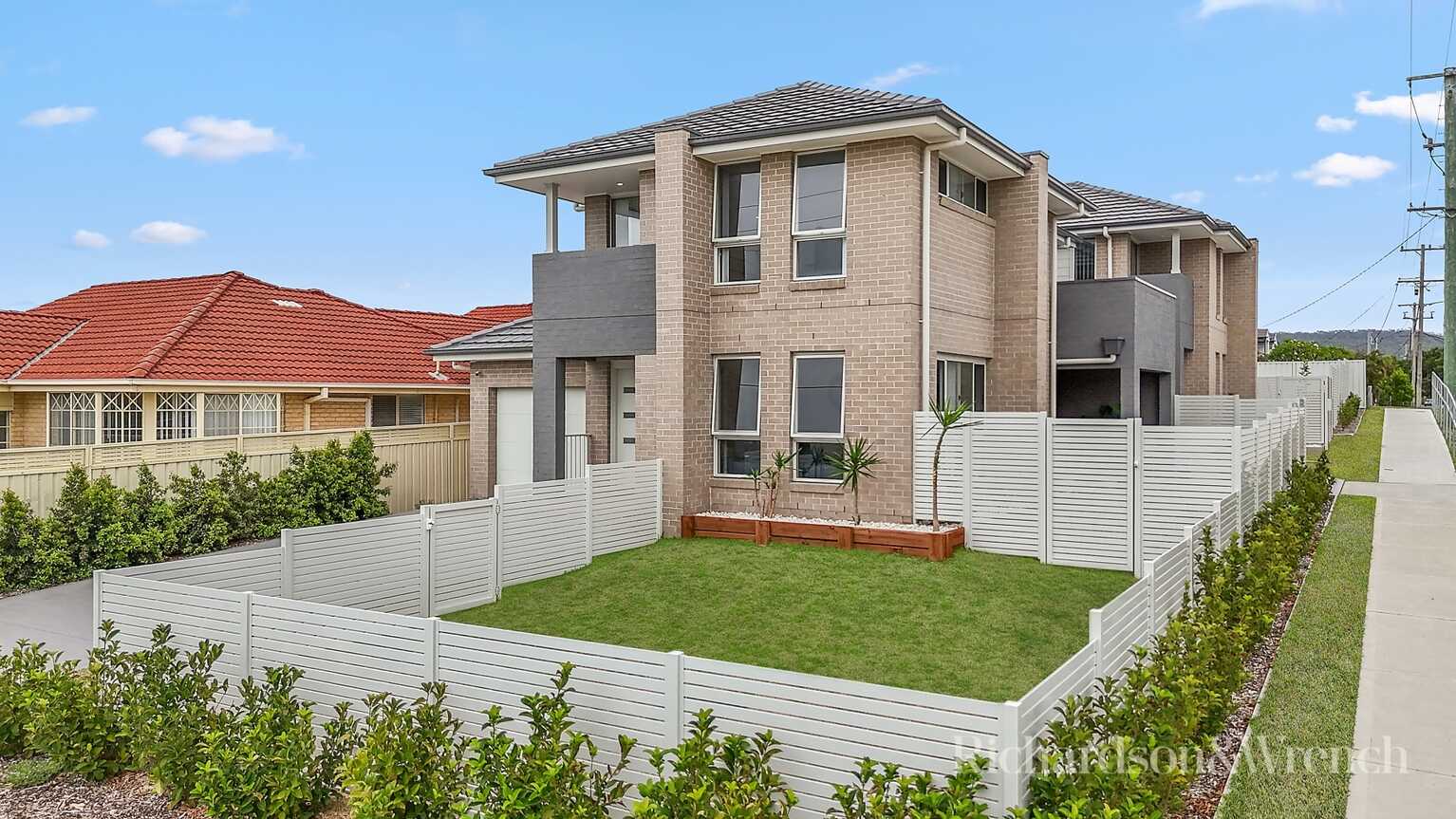 1/139 Barrenjoey Road Ettalong Beach 1/139 Barrenjoey Road Ettalong Beach