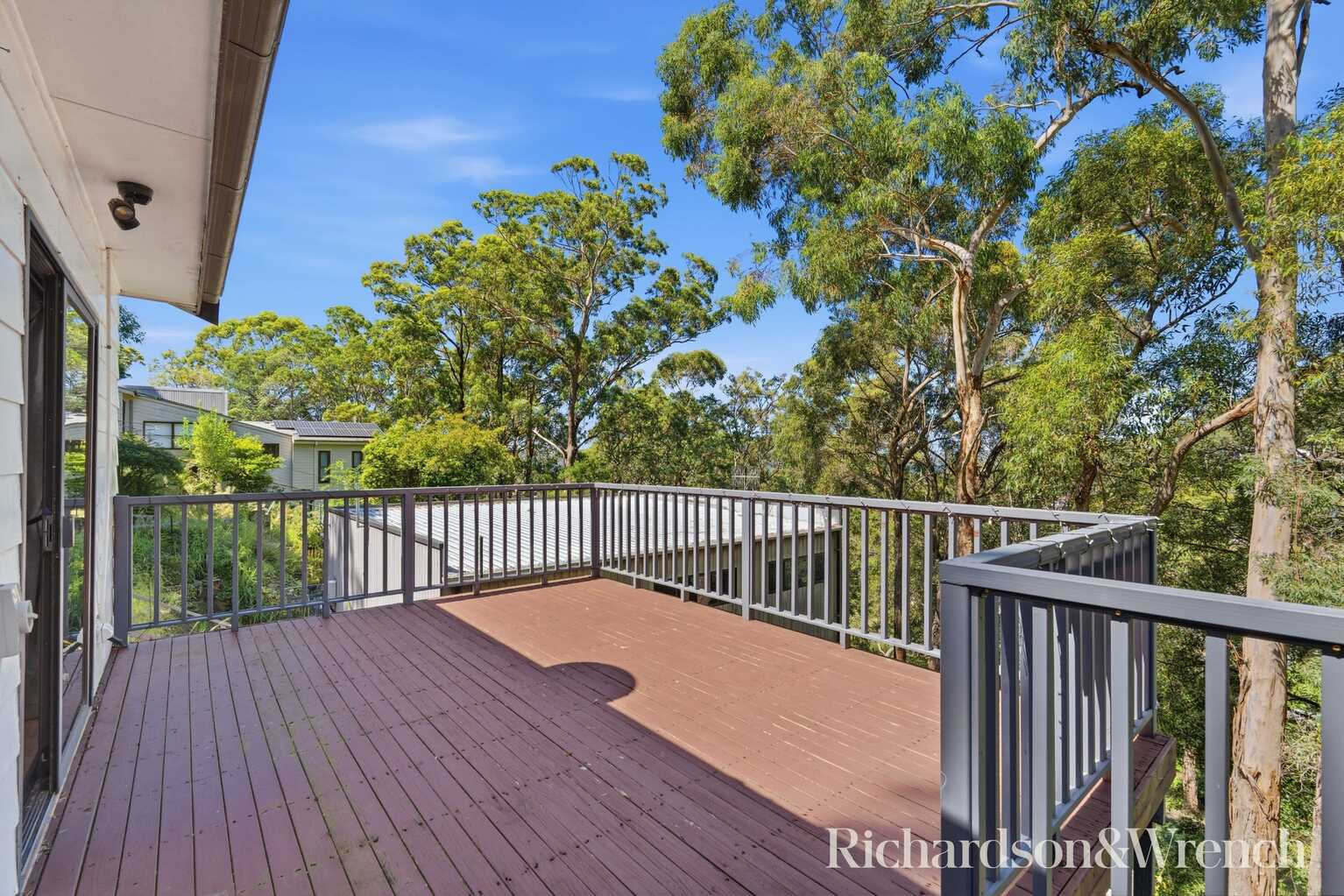 101 The Broadwaters Tascott