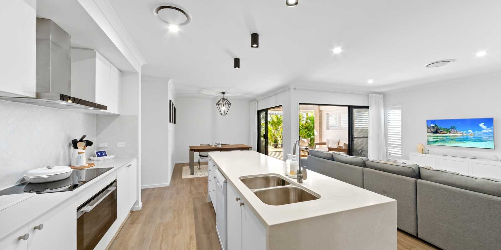 26 Davis Street Booker Bay