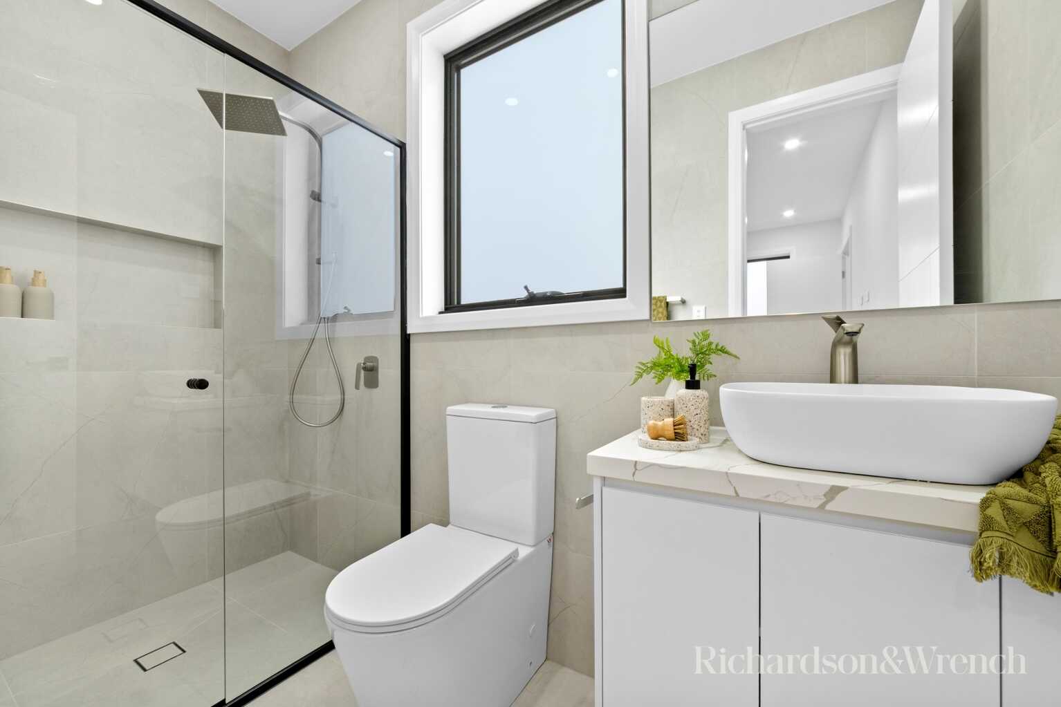 3/15 Allfield Road Woy Woy