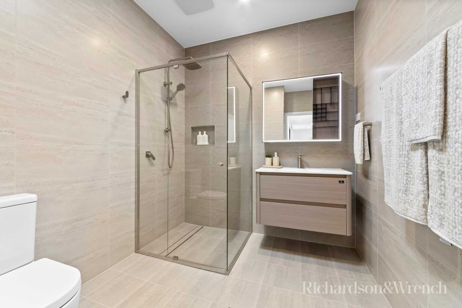 3/48-50 Gallipoli Avenue Blackwall