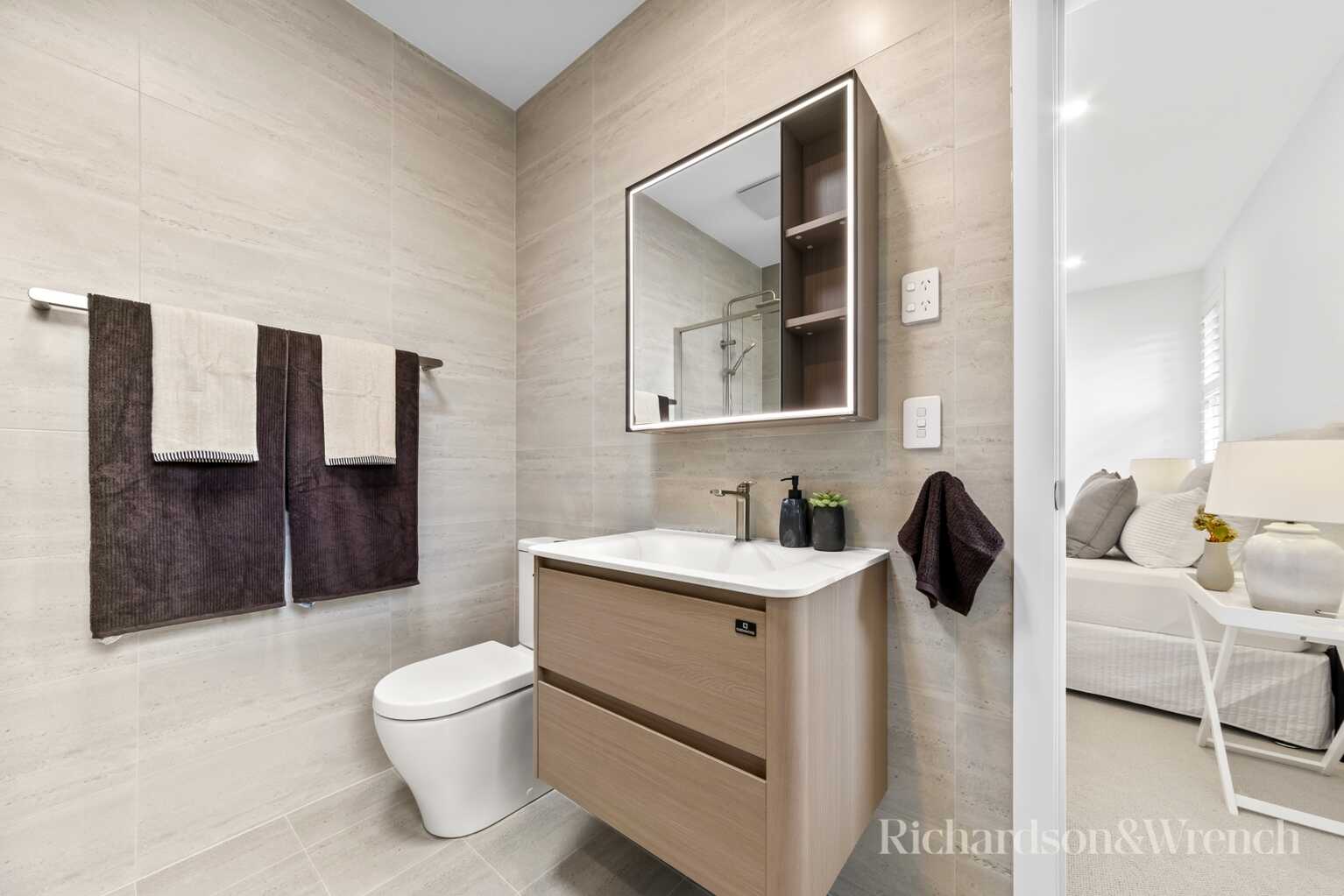 4/48-50 Gallipoli Avenue Blackwall