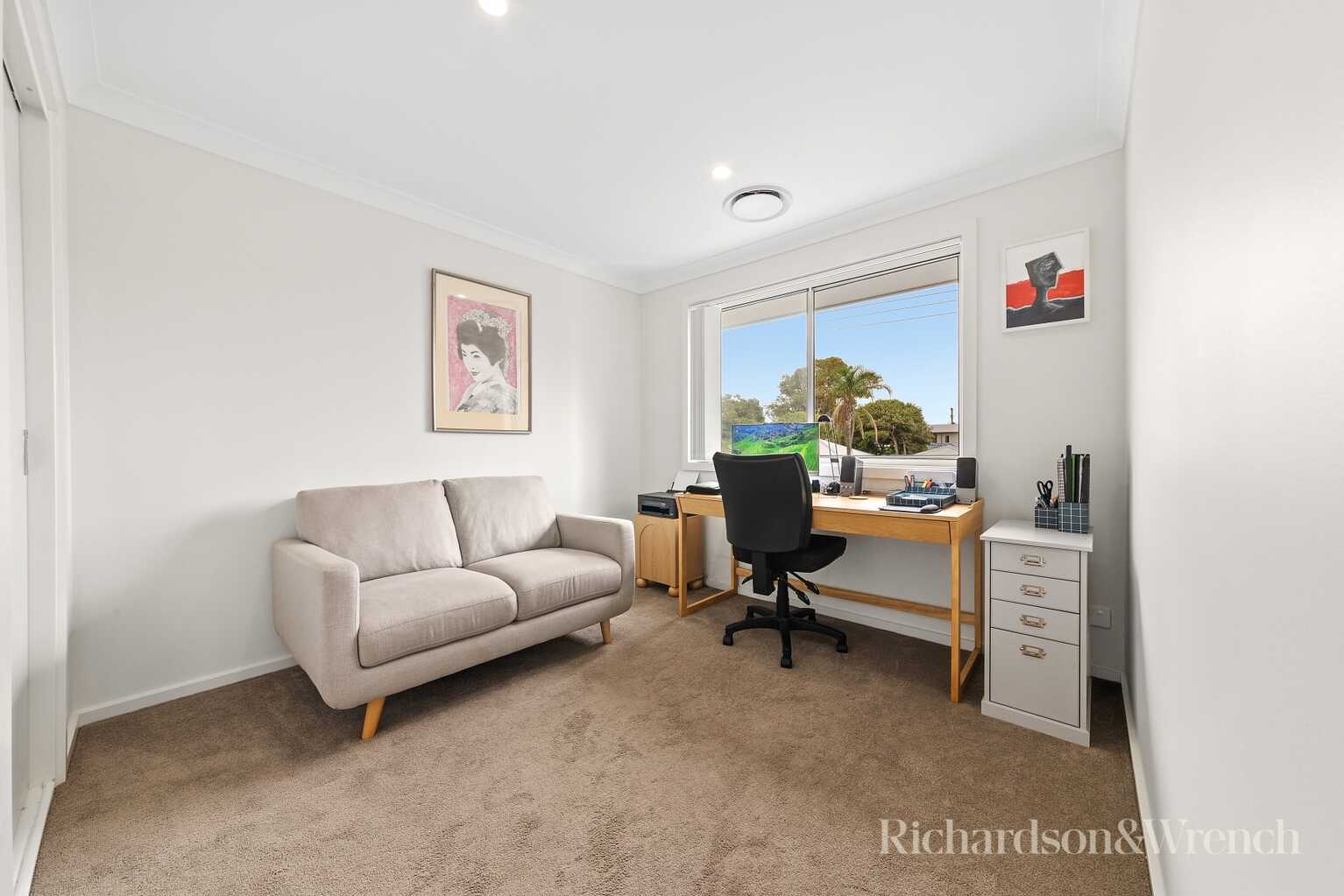 1/139 Barrenjoey Road Ettalong Beach