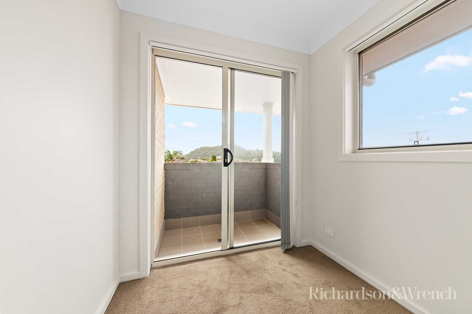 1/139 Barrenjoey Road Ettalong Beach