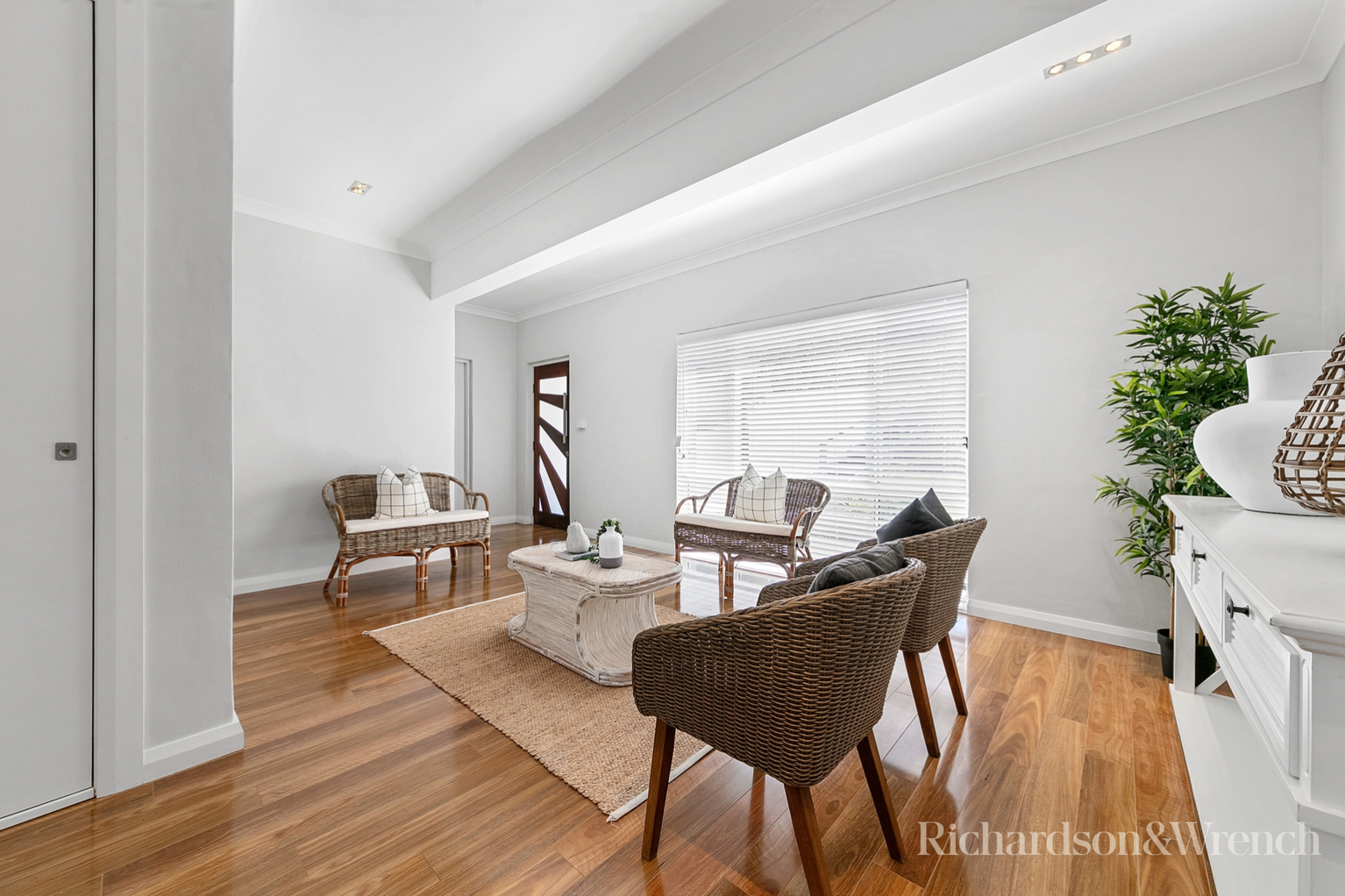 17 The Palisade Umina Beach