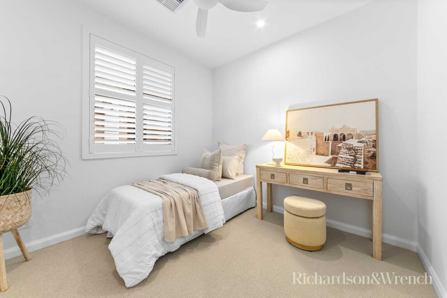 3/48-50 Gallipoli Avenue Blackwall