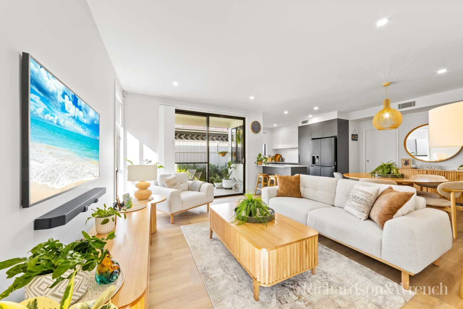 3/21 Warrah Street Ettalong Beach