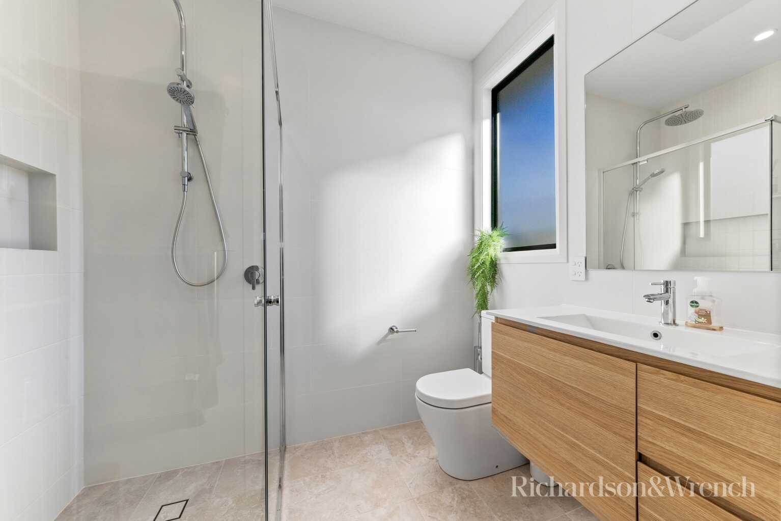 3/21 Warrah Street Ettalong Beach